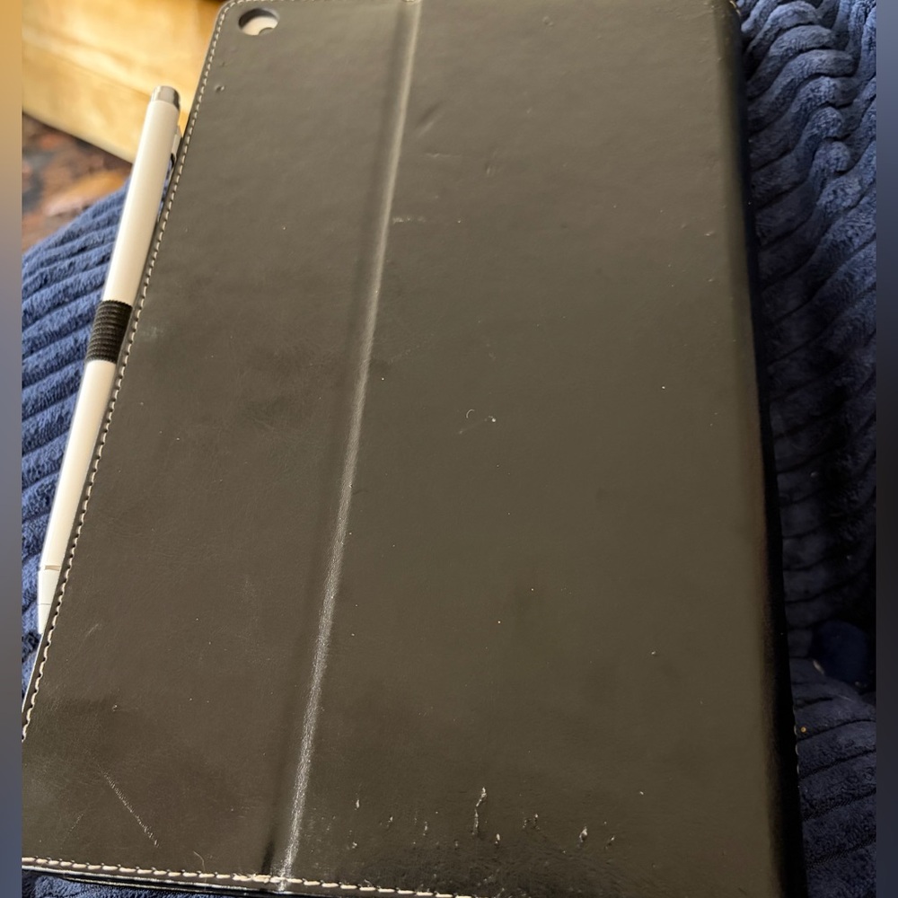 Amazon Fire Tablet HD 10 9th Generation - Picture 9 of 10